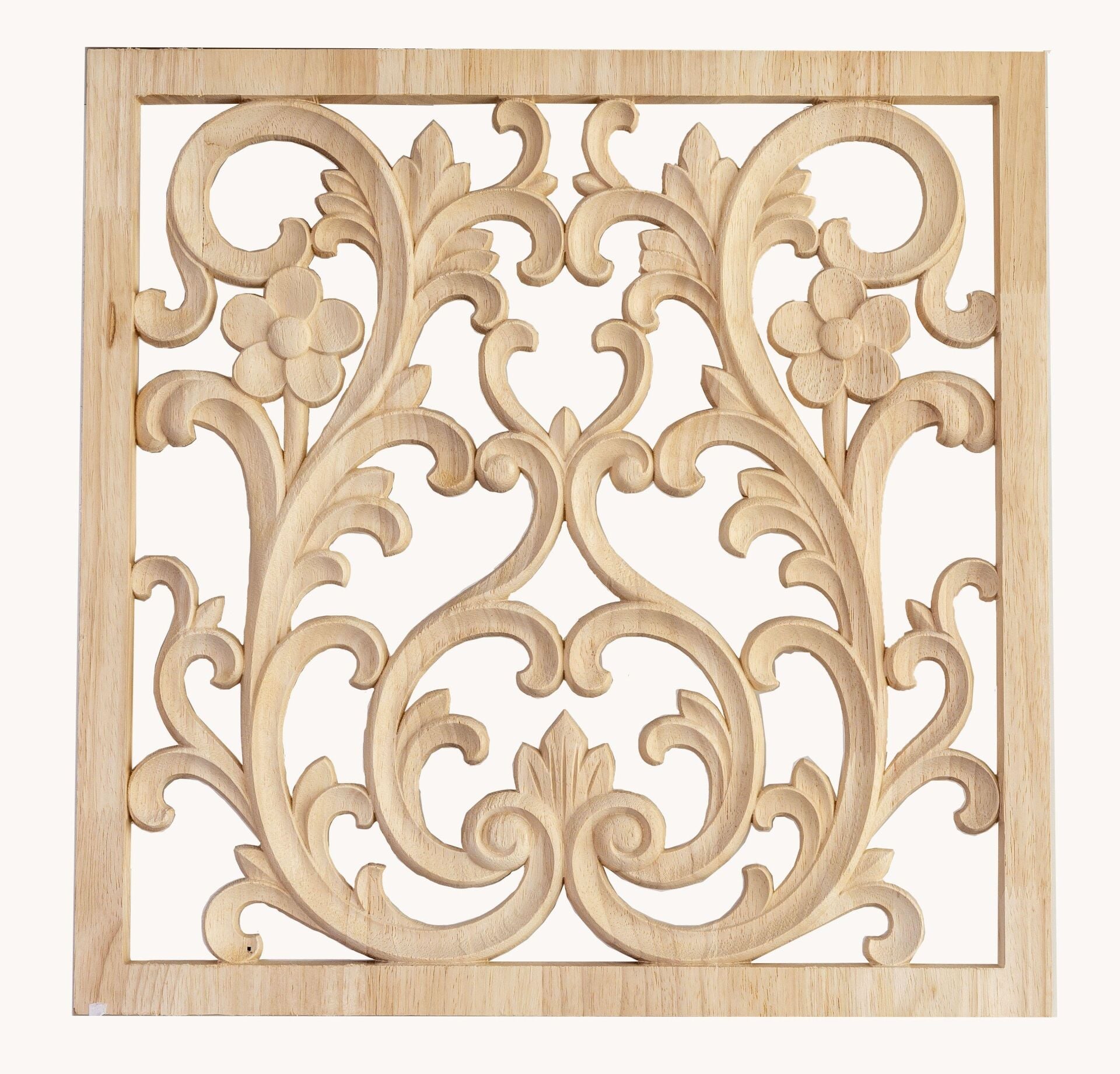 Aplik Orta Göbek Boyanabilir Ahşap Desenli İşlemeli Dekoratif Aksesuar 24x24x1 cm OGK05
